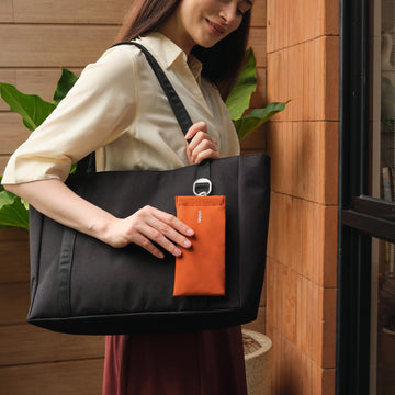 Clip-on Glasses Pouch